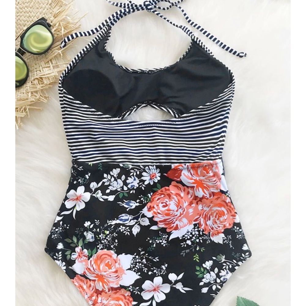 Secret Fragrance Print One-piece Swimsuit